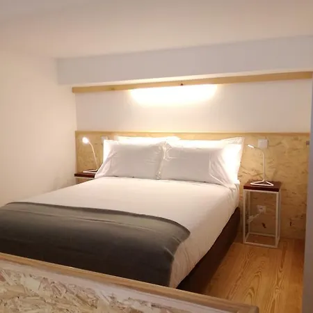 Dl 205 Apartment